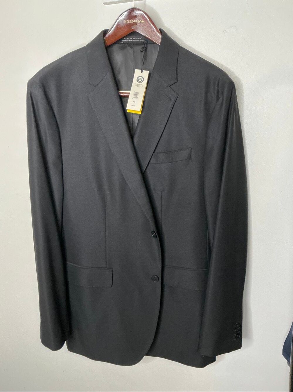 Banana Republic Tailored Slim Sports Coat | Black in 46R